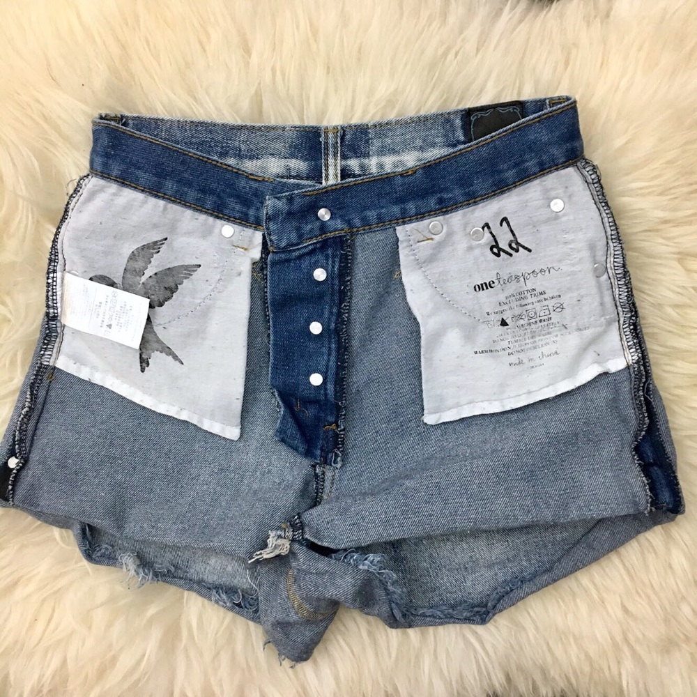 {One Teaspoon} High-rise Cut-offs - Picture 4 of 8